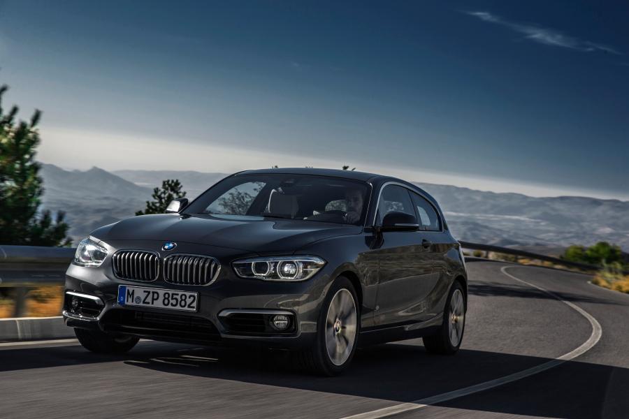  BMW 120d Urban Line 3-Door 2015 года  (фото 8 из 29)